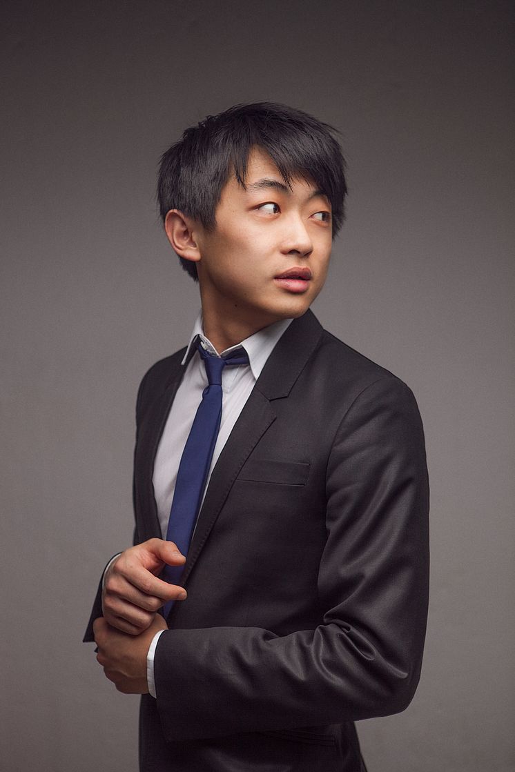 David Huang, piano