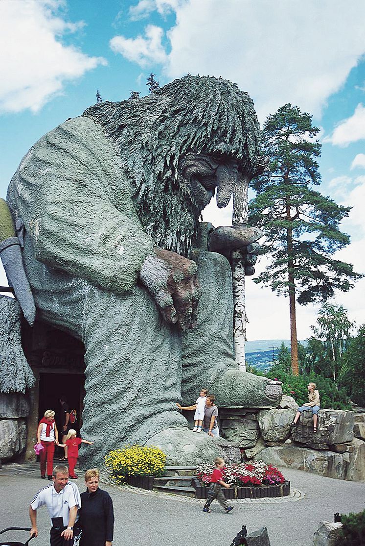 Hunderfossen troll - Photo - Hunderfossen