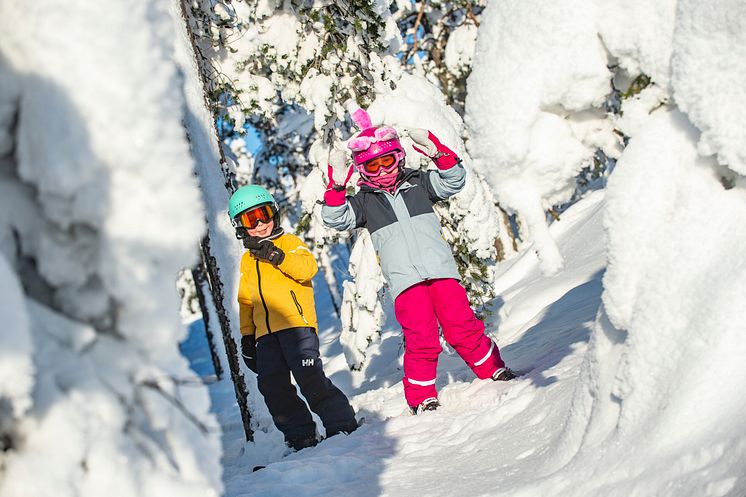 skidglädje för gäster i Järvsöbacken_FF46455.jpg