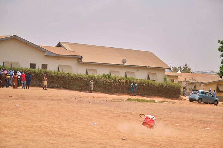 Zipline levererar vaccin via drönare i Ghana