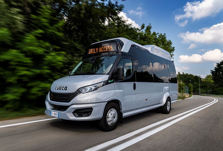 IVECO DAILY BUSS ACCESS