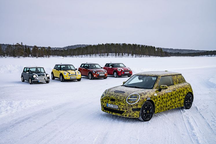 Neste generasjon elektriske MINI testes på nordisk is og snø