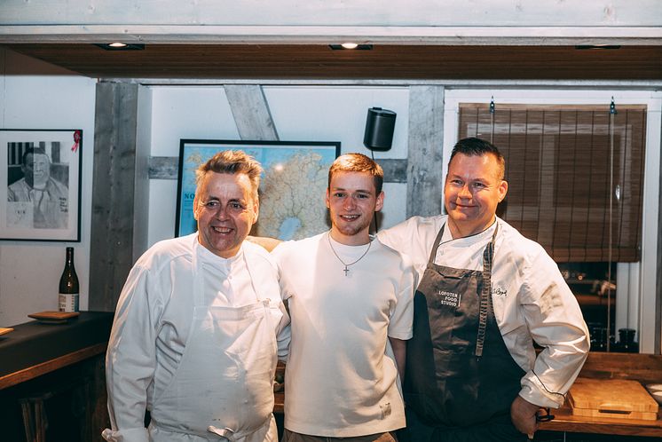 NSC trip to Norway_ L2R_Sam Dixon of Nothcote YNCOTY winner_centre_enjoyed a masterclass hosted by award winning chef of Lofoten Food Studio Roy Magne Berglund Left_and Norwegian top chef Cven Erik Renaa of 2 starred restaurant RE-NAA _Right