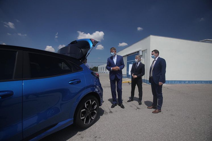 Poza vizita Presedintelui Iohannis la Ford Craiova4