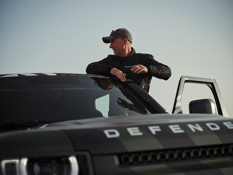 DEFENDER_RALLY_STEPHANE_PETERHANSEL_01.jpg
