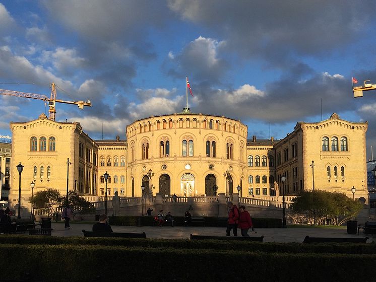 Unterstützung durch das Stortinget: Innovation und Digitalisierung werden in Norwegen auch politisch gefördert.