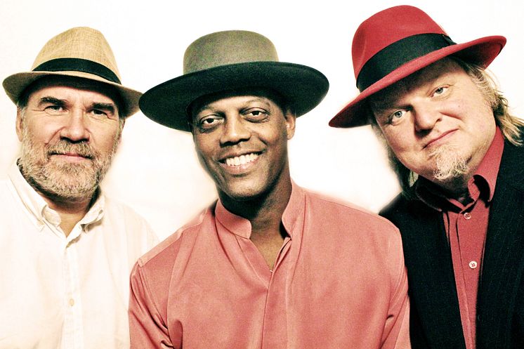 Ale Möller, Eric Bibb, Knut Reiersrud