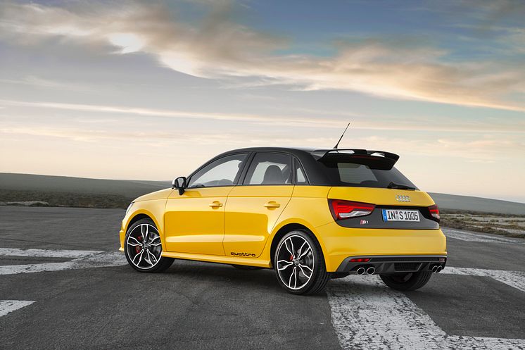 Audi S1 - skråt bagfra