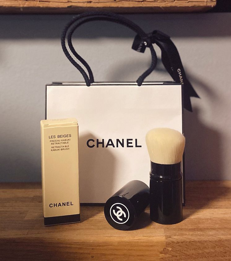 CHANEL Pinceau Kabuki Retractable N°108