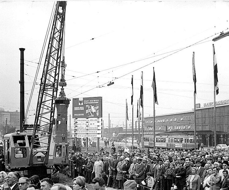 Bild 5_ Stadtbahn    Grundsteinleg.  Hauptbahnhof  22.10.1969