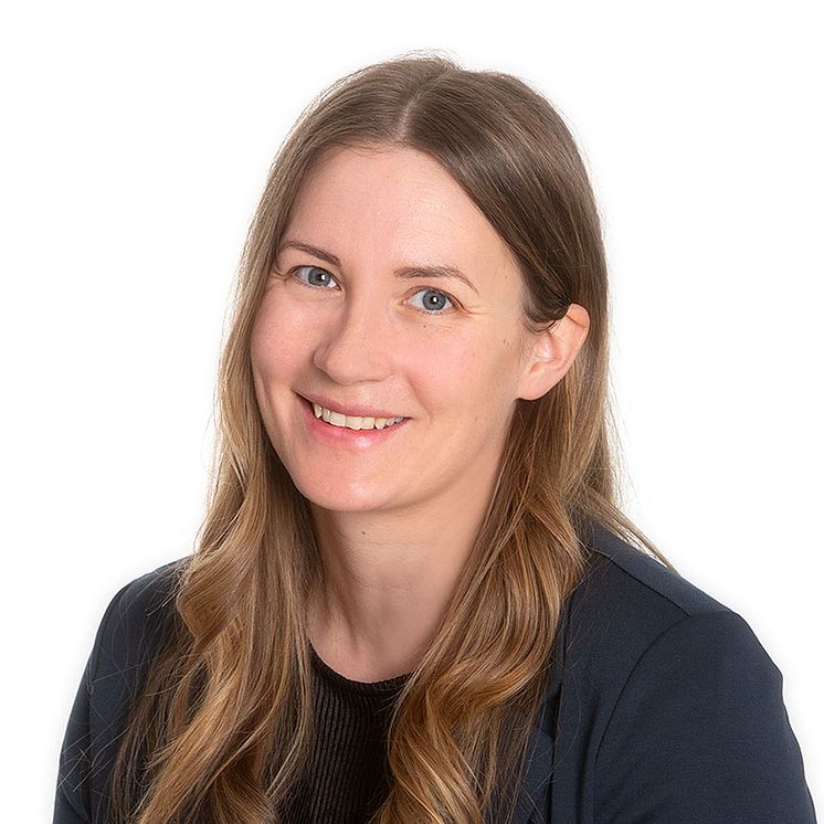 Elina-Andersson-square.jpg