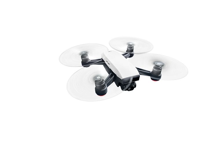 DJI Spark Alpine White - Flying