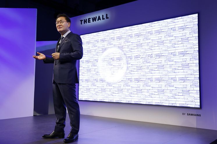 Samsung "The Wall"