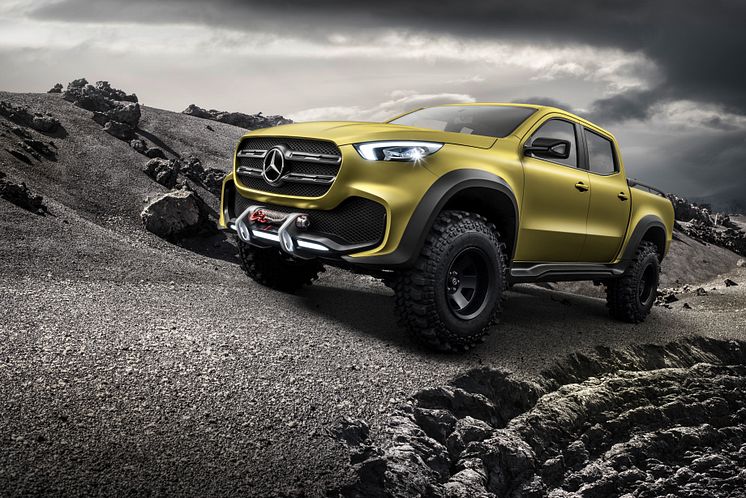 Mercedes-Benz Concept X-CLASS powerful adventurer