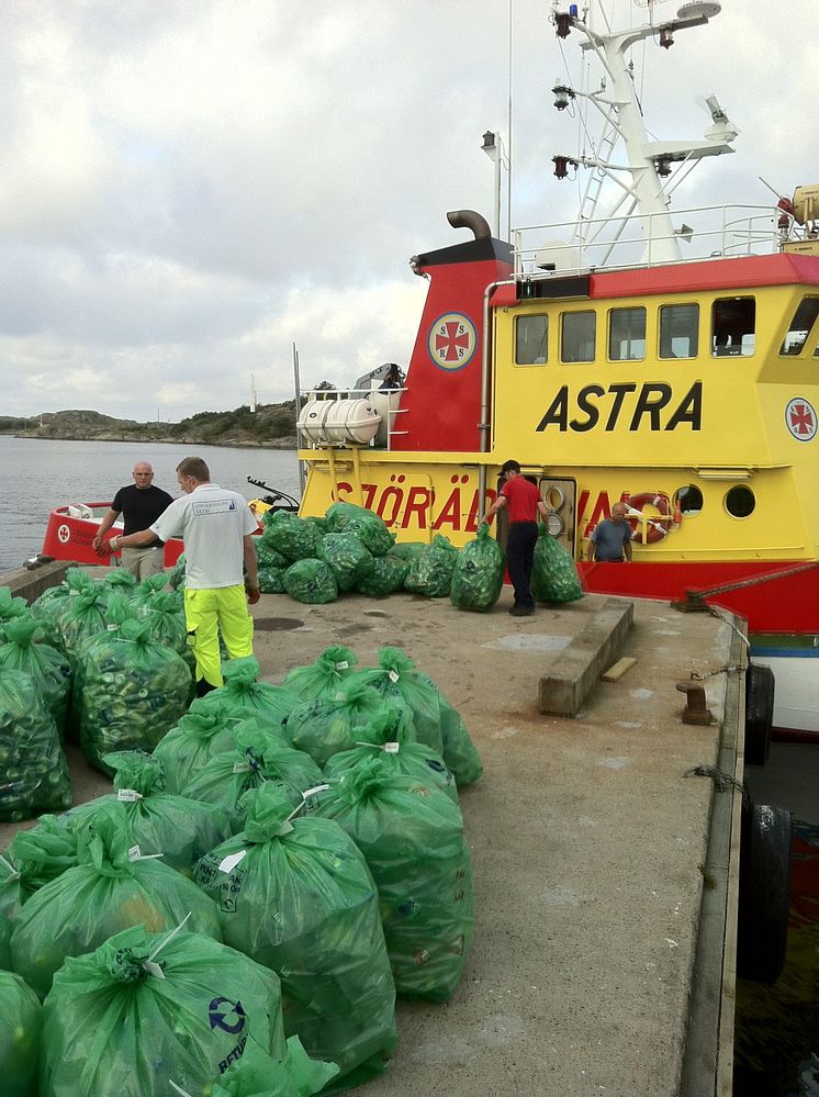 Tomburkar gav RS Rörö över 130 000 kronor