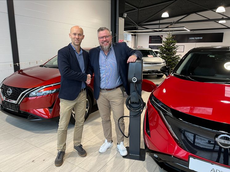 Kim Allerup Helsted - Landechef Nissan Danmark og Jakob Kargaard - Partner Development Manager Norlys