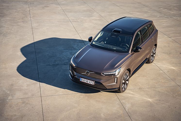 Volvo_EX90_DK-1.jpg