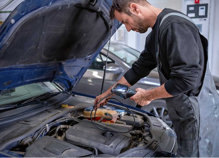 3_gic_12v-5-27_c_professional_anwendung_kfz