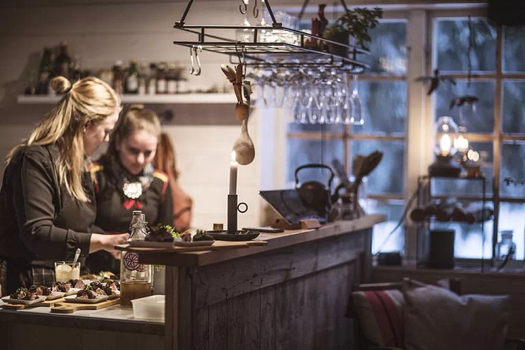 HuuvaHideaway_kitchen.jpg.webp