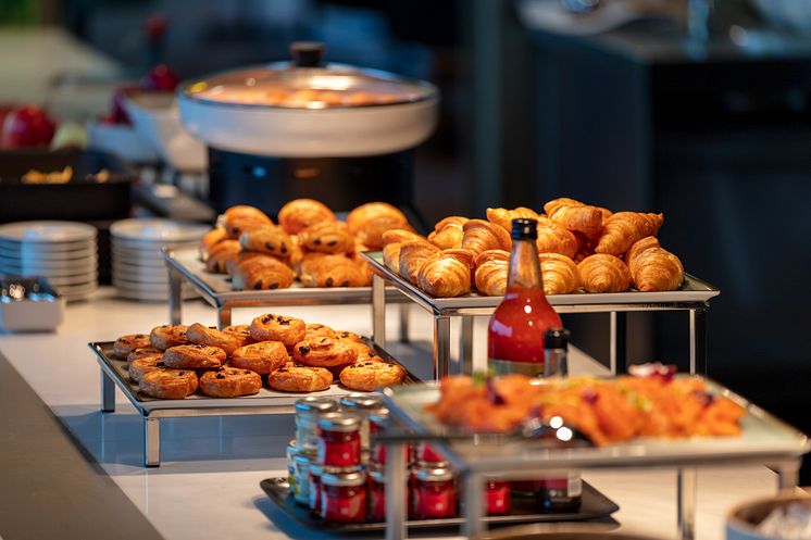 Frühstücksbuffet, THE ROOF