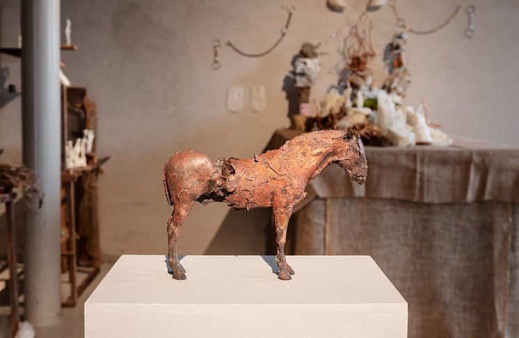 "Early Birth", brons, Tove Kjellmark, 2022