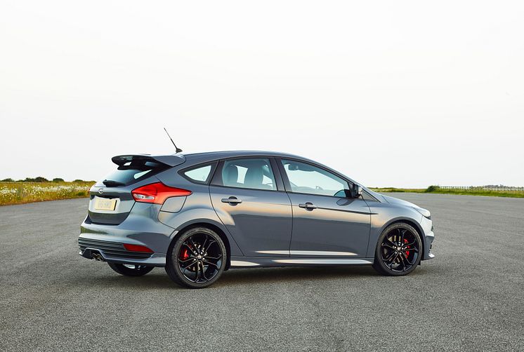 Uusi Ford Focus ST diesel