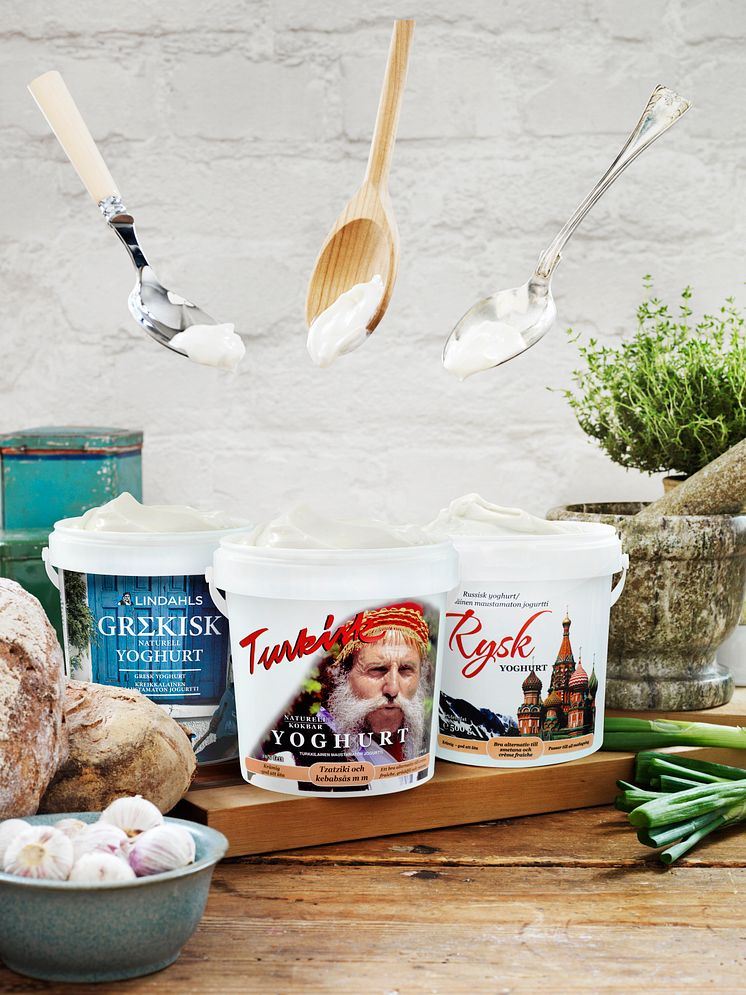 Grekisk, turkisk och rysk yoghurt