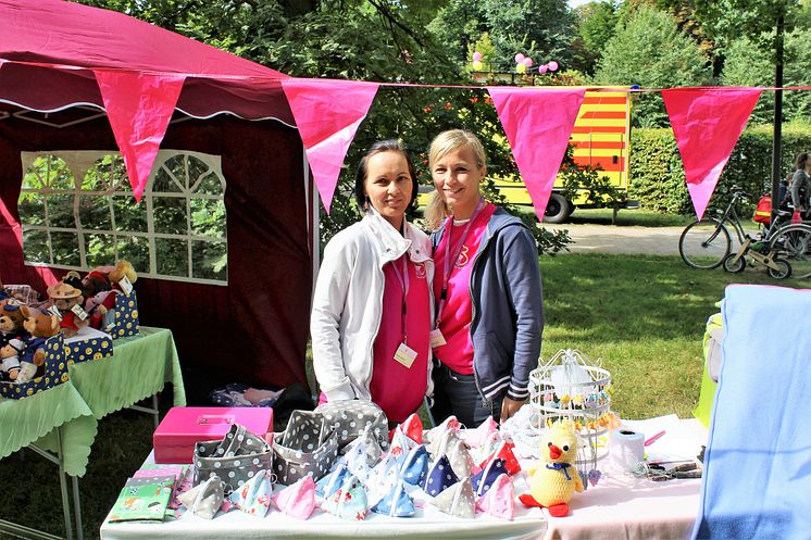 Tag der offenen Tür im Kinderhospiz: Bärenherz-Familienfest lockt mehr als 1.500 Besucher in den Kees’schen Park