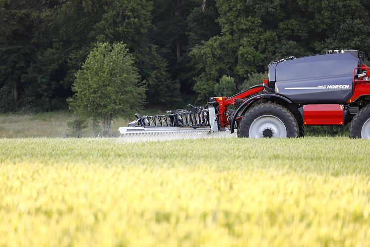 HORSCH Leeb 8.300 PT