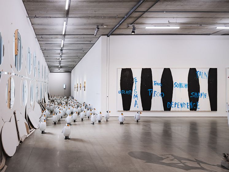 Installationsvy från utställningen Playa! på Bonniers Konsthall