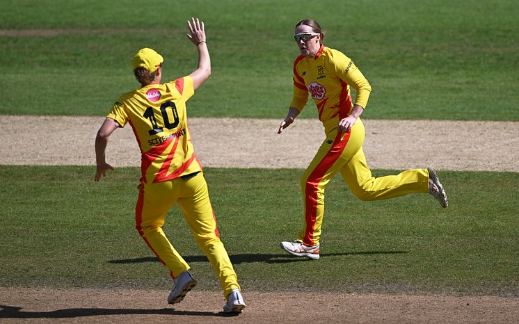 Nat Sciver-Brunt and Kirstie Gordon Trent Rockets Retained