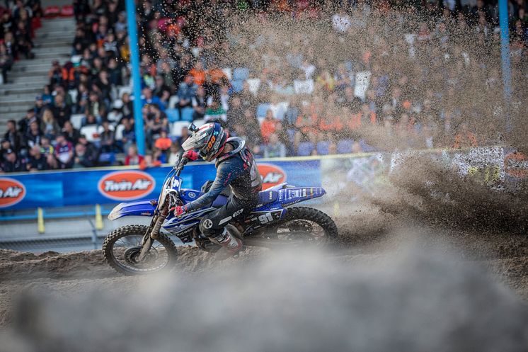 2018091703_005xx_MXGP_Rd19_シ―ワ―選手_4000