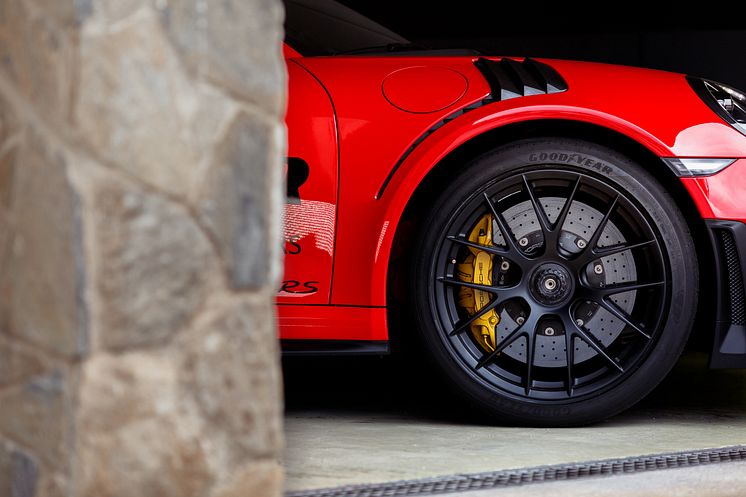 GOODYEAR_EF1SS_GT2RS_Pitbox_21
