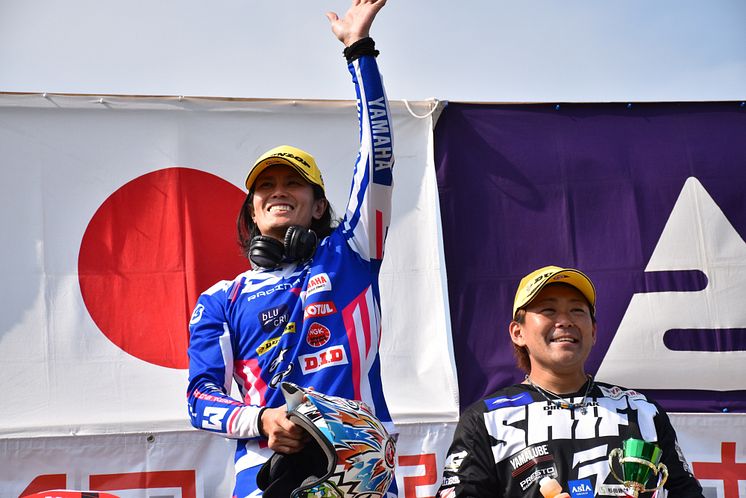 2019051308_010xx_JTR_Rd2_黒山選手_野崎選手_4000