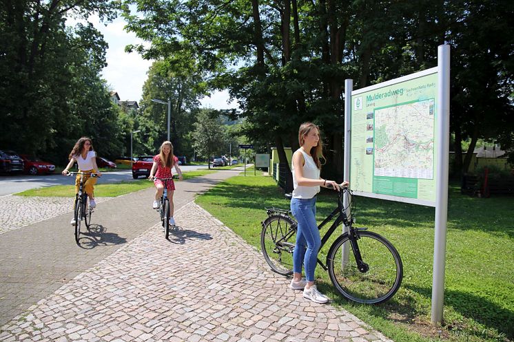 Mulderadweg bei Leisnig - Hinweistafel