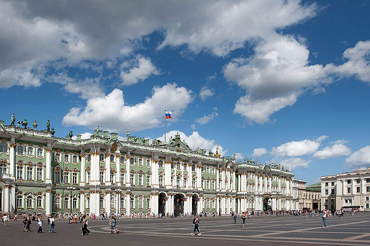 Das staatliche Eremitage-Museum in Sankt Petersburg.