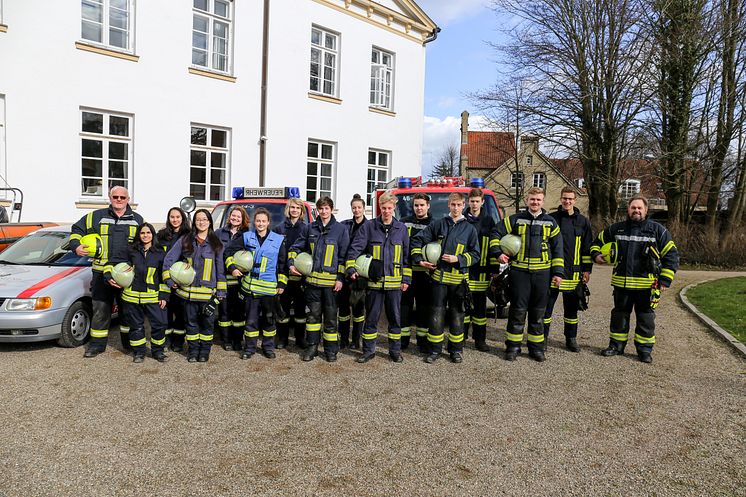 191319_Gruppenfoto_Feuerwehr.jpg