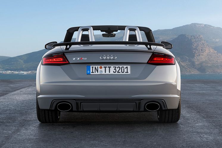 Audi TT RS Roadster 