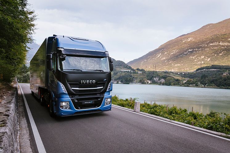 IVECO Stralis NP 460  - 2.