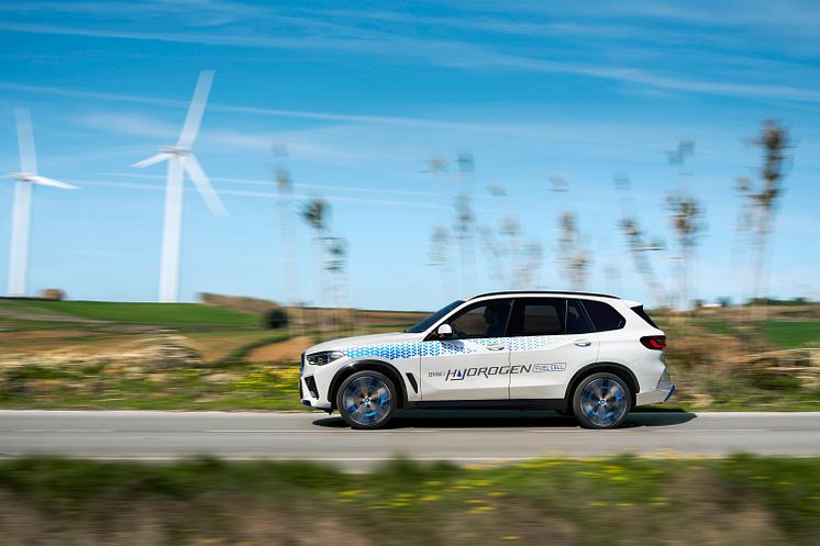 BMW iX5 Hydrogen