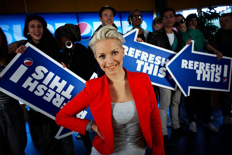 Petra "September" Marklund Ambassadör för Pepsi Refresh