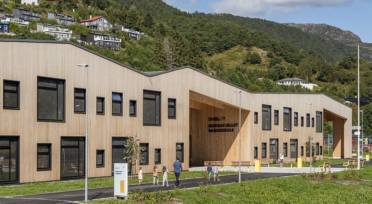 Borgafjellet skole: Et foregangseksempel på godt inneklima. Foto: Hundven-Clements Photography