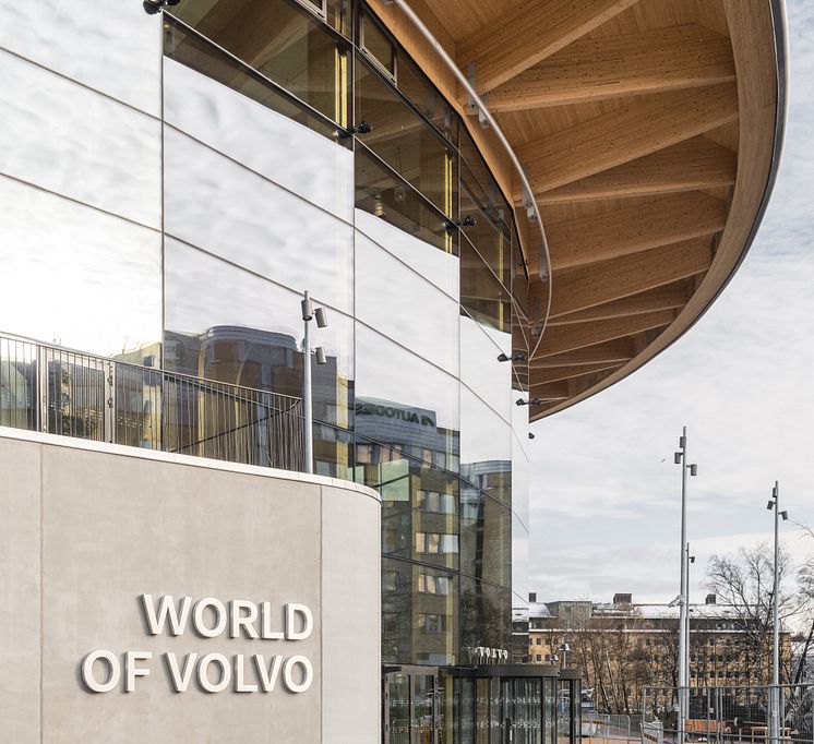 Entrance - World of Volvo - Photo Rasmus Hjortshoj.jpg
