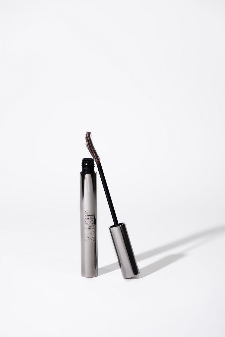 Xlash_DramaTintedPrimer_mascara.jpg