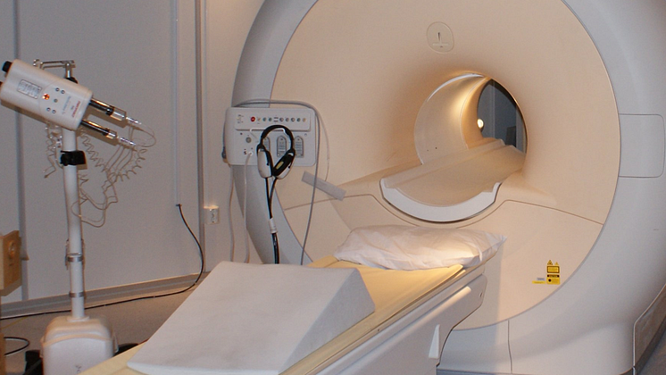 Philips MRI 9x16
