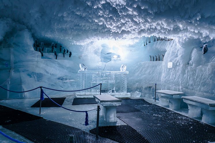 Eisgrotte Allalin