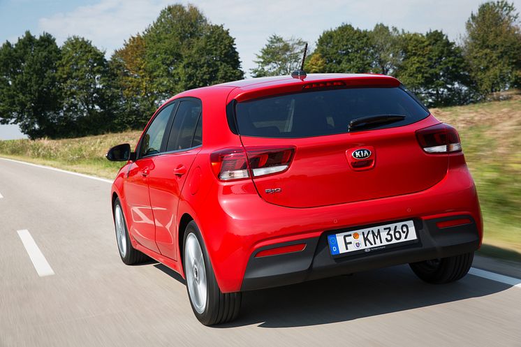 Nya Kia Rio exteriör dynamisk bak