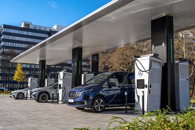 Mercedes-Benz laddstation i Mannheim