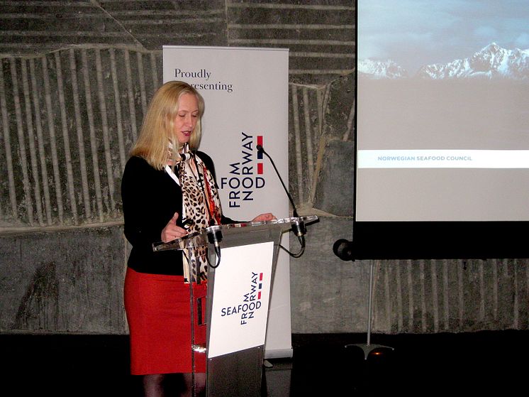 Renate Larsen under sjømatseminaret i Madrid