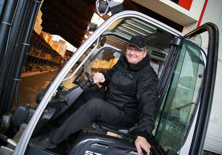 STILL Sverige och Effekt Personal samarbetar vid truckuthyrning